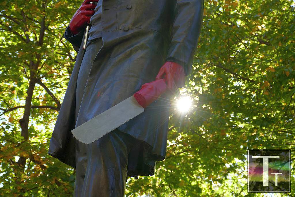 Crowther Statue 'Reinterpreted' 9 Crowther Statue 'Reinterpreted' 9